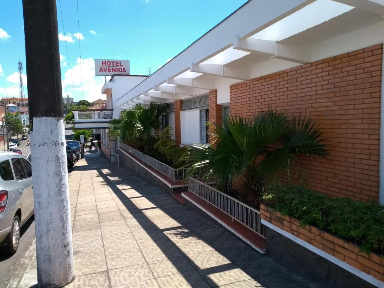 Hotel Avenida Jacarezinho Екстериор снимка